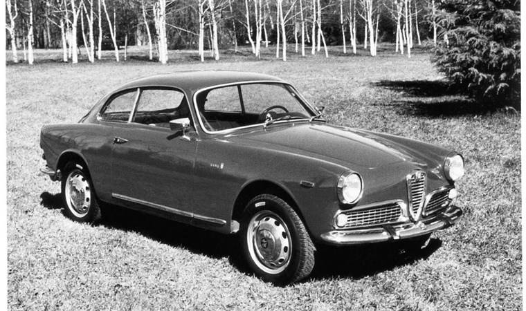 Alfa Romeo iki modelinin yıldönümünü kutluyor: 70 yıllık tarih...