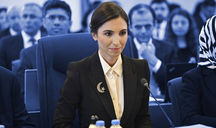 Hafize Gaye Erkan, ABD'ye ne için gitti? Turhan Çömez'den çarpıcı iddia!