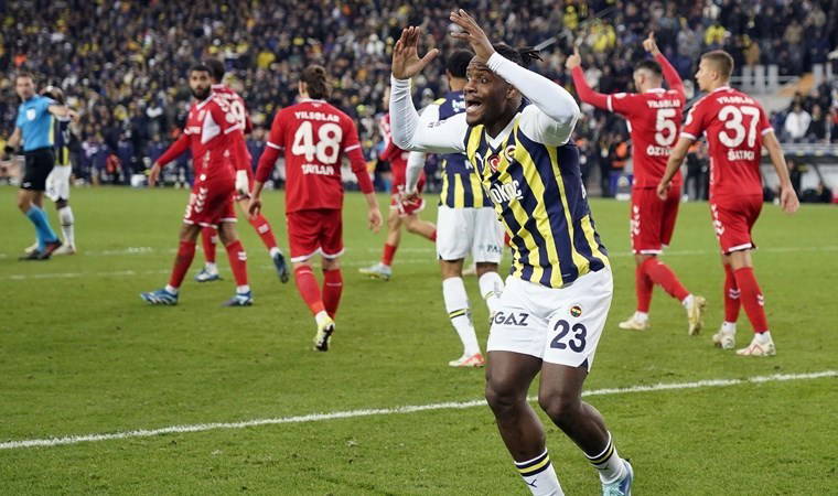 Eski hakemler yorumladı: İşte Fenerbahçe - Samsunspor maçındaki tartışmalı pozisyonlar!