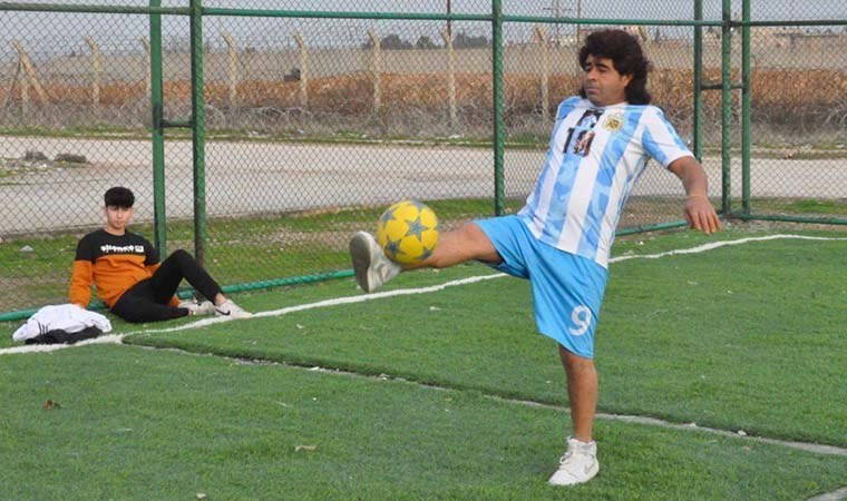 Gören gözlerine inanamadı: Şanlıurfa'lı yurttaşın Maradona’ya benzerliği şaşırttı