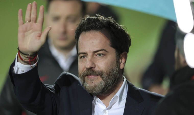 Erden Timur'dan Galatasaraylı oyunculara sürpriz!