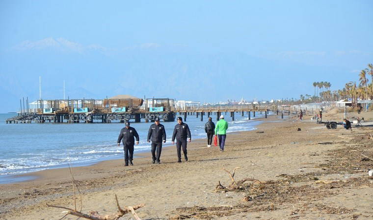Antalya'da sahillerde 'ceset' devriyesi