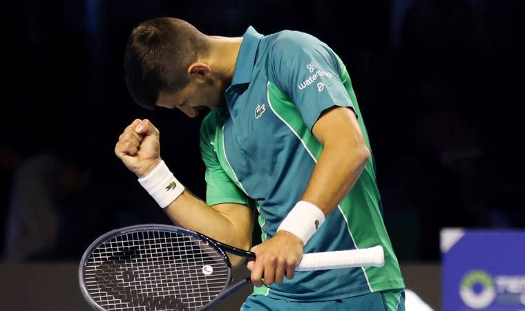 Novak Djokovic, Avustralya Açık'ta adını yarı finale yazdırdı!