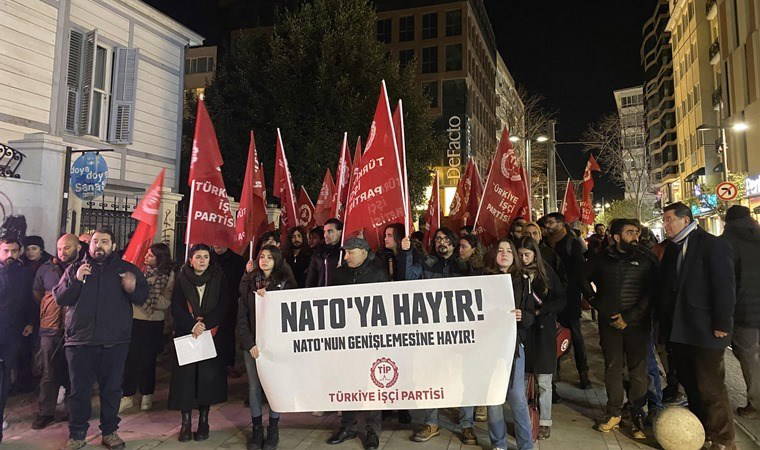 TİP’ten İsveç’in üyeliği görüşülürken protesto: ‘NATO’ya da NATO'nun genişlemesine de hayır!’