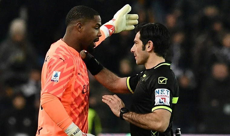 Udinese'ye ırkçı tezahürattan 1 maç ceza!