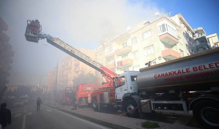 Ailesinin evini yaktı, 9 saat sonra teslim oldu!