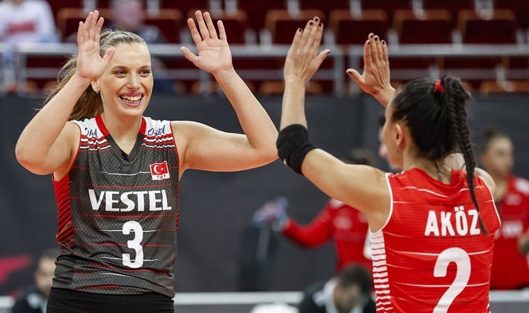 Cansu Özbay'dan kariyer itirafı: Hayalindeki ligi açıkladı!