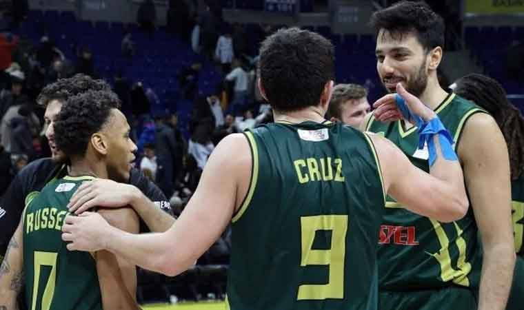 Manisa Büyükşehir ilk galibiyetini aldı