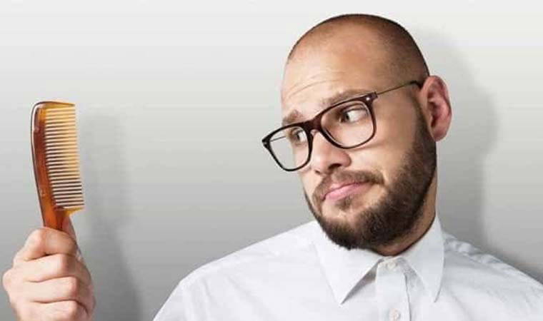 'Saç ekiminin gerçekleşebilmesi için hastaların belli kriterleri karşılaması gerekiyor'