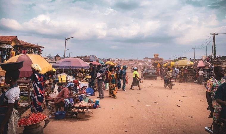 Uganda'da 21. yüzyılın Marie Antoinette'si...