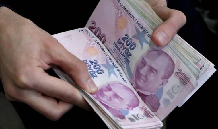 Bankada parası olanlar dikkat! Faiz kararının ardından mevduat faizlerinde düşüş sürüyor: Yüzde 50'nin altına indi