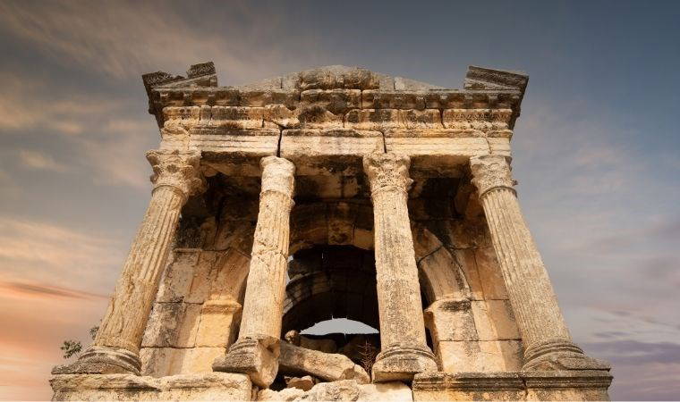 Silifke'nin sırlı cazibe noktaları: Doğa ve tarihin buluşması!