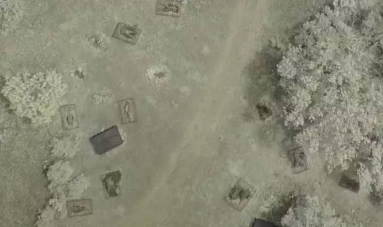 Dünyanın en sıra dışı araştırma laboratuvarında cesetler kafeslerde çürümeye terk ediliyor