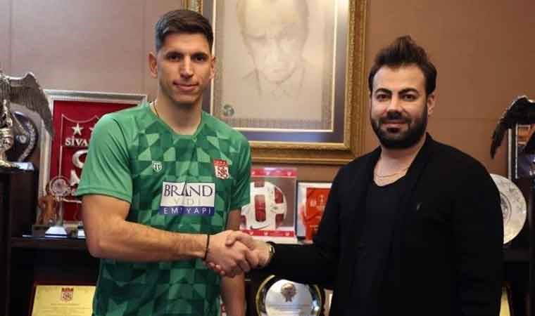 Sivasspor Djordje Nikolic'i transfer etti!