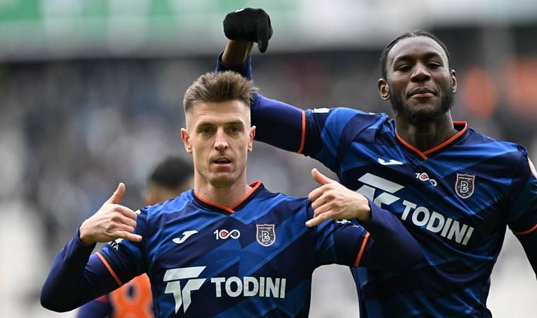 Başakşehir'den muhteşem geri dönüş: Krzysztof Piatek'in hat-trick'i 3 puanı getirdi!