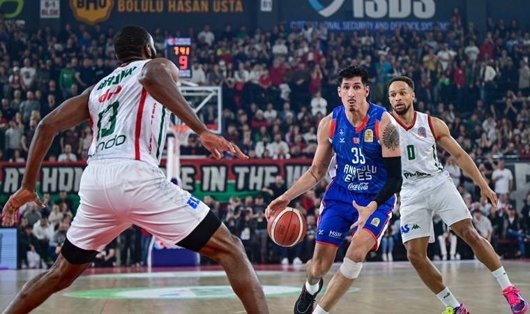 Karşıyaka'dan Anadolu Efes'e 19 sayı fark!