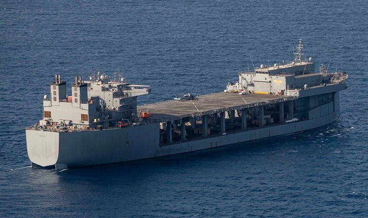 Husiler, Aden Körfezi'nde ABD'ye ait bir gemiyi hedef aldıklarını duyurdu