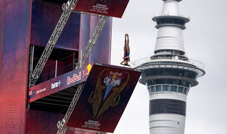 Red Bull Cliff Diving World Series'te tarihi zafer: 4 yıllık hakimiyet sona erdi!