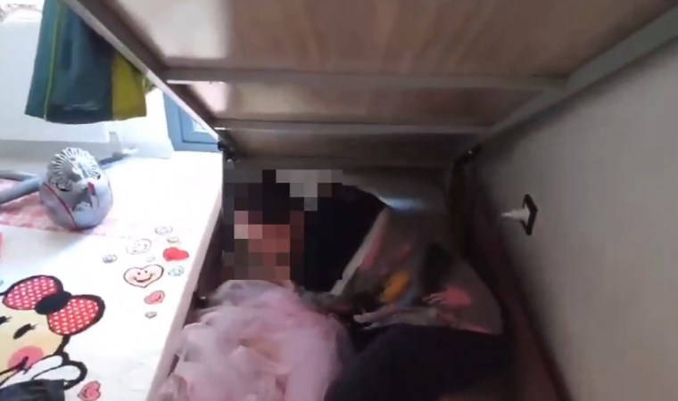 10 yıl hapisle aranan kadın, bazanın içinde yakalandı