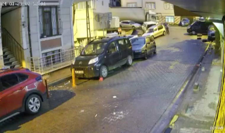 Kağıthane’de garip olay: 7 araca 400 bin liralık hasar verdi