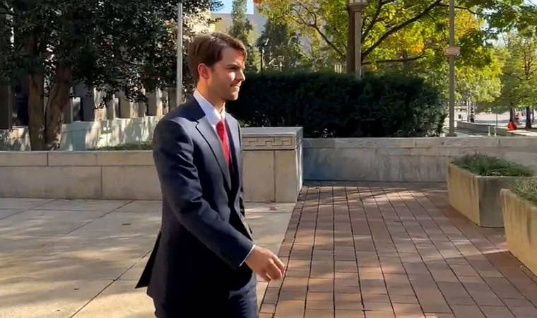 Trump'ın vergi kayıtlarını sızdırmıştı: Hapis cezası aldı