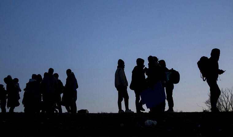 Edirne'de 12 düzensiz göçmen yakalandı