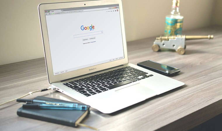 Uzmanı açıkladı: Dünyanın en ciddi hastalığı internet bağımlılığı olabilir