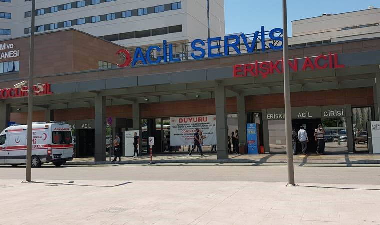 Baş ağrısı şikâyetiyle gitti, beyninde 8 santimlik kitle çıktı