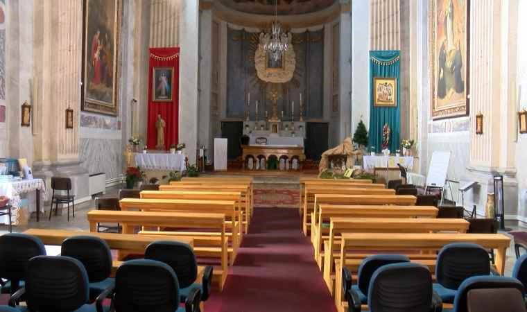 Kilise saldırısında ayindeki rahip konuştu: 'Kapı o gün kapanmıyordu'