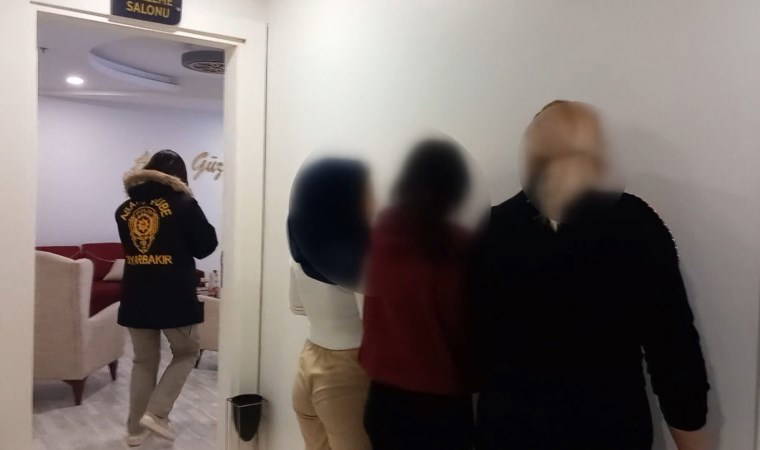Diyarbakır'da fuhuş çetesine 'Balans' operasyonu: 9 tutuklama