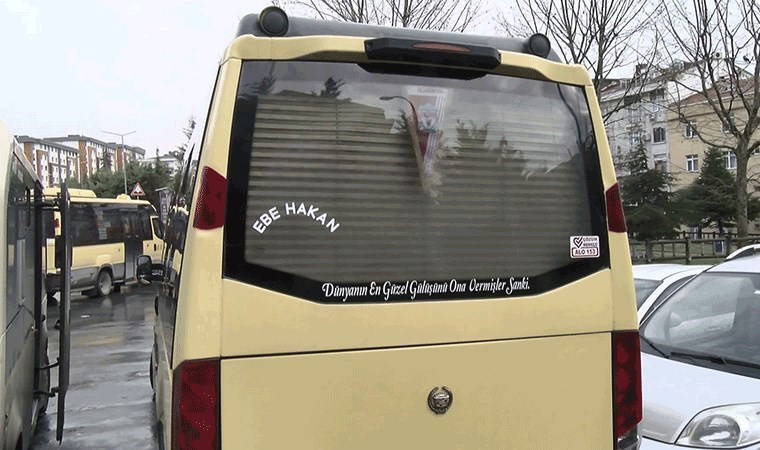 Bahçelievler'de minibüste doğum: Minibüse 'Ebe Hakan' yazıldı