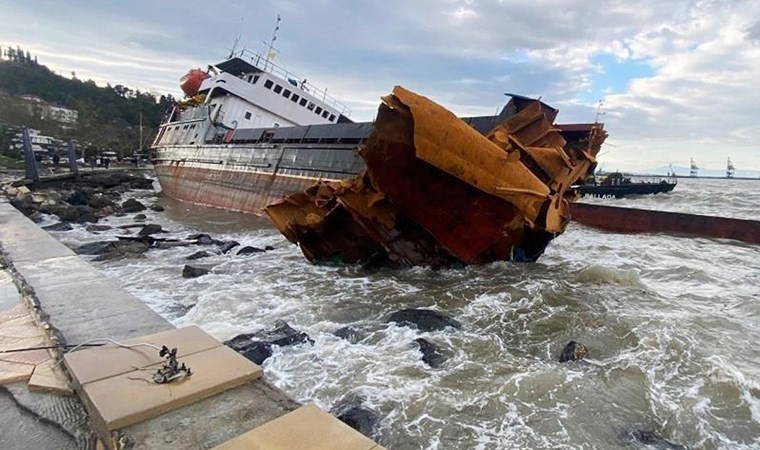 Zonguldak'ta batan geminin kayıp personeli 74 gündür aranıyor