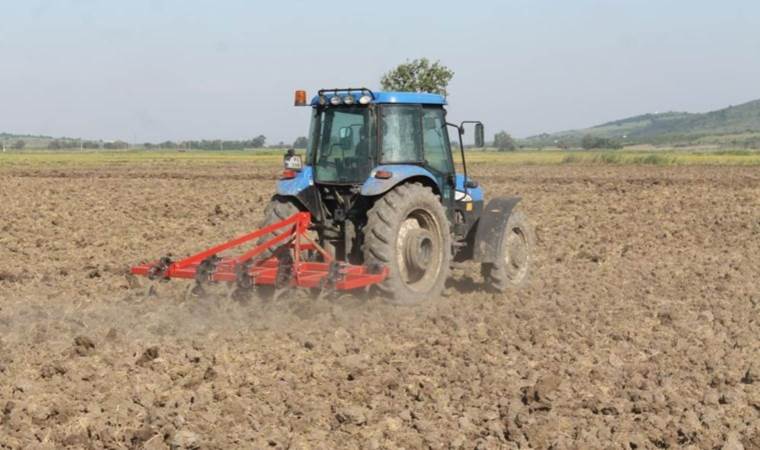 Manyas'ta  60 bin dekar alanda ekim başladı