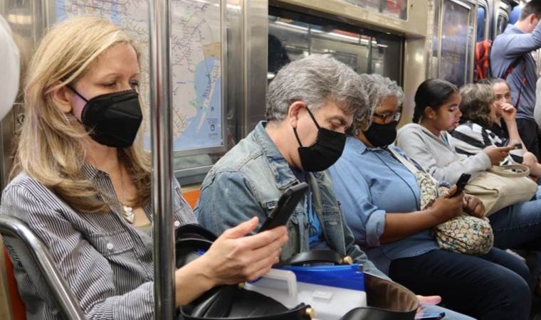 Vakalar arttı: Maske zorunluluğu geri geldi