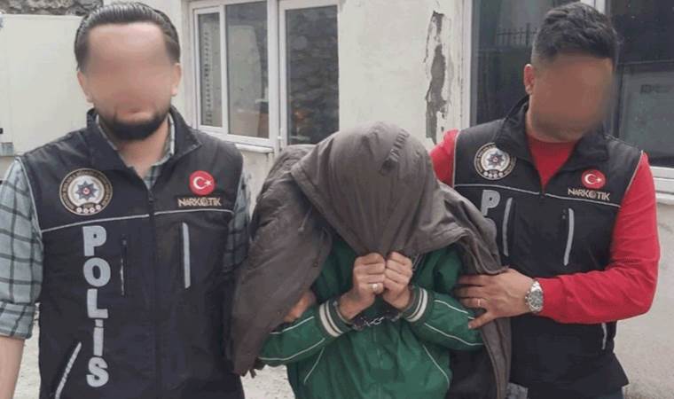Uyuşturucu operasyonunda 'şifreler' ortaya çıktı: 'Kübra', 'Amca' diye şifrelemişler