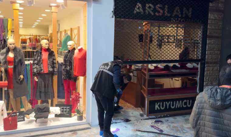 Bursa'da kuyumcu soygunu: 500 bin lira değerindeki altınları çaldılar