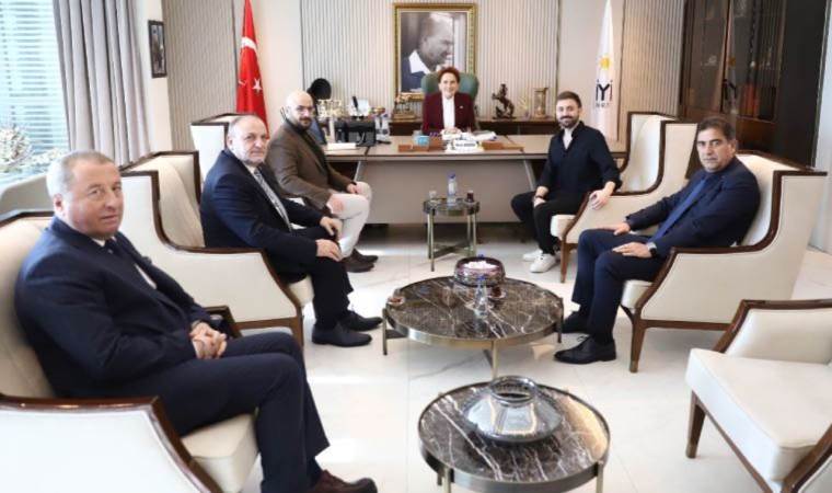 Meral Akşener, gazeteciler Serkan Kafkas ve Süha Çardaklı ile görüştü