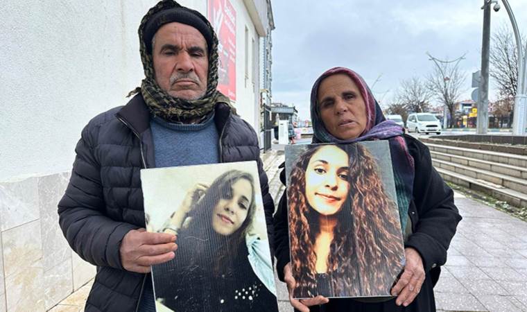 Kayıp Gülistan Doku'nun annesi: '4 yıldır her gün sabah akşam balkona çıkıp kızımı gözlüyorum'