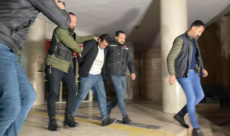 Eşi ve 5 çocuğunun öldüğü otomobili 'gelin arabası' yapmıştı... Tutuklandı!