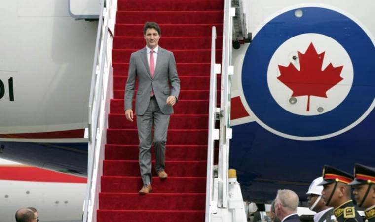 Kanada Başbakanı Trudeau'nun uçağı arızalandı