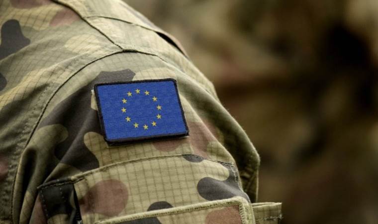 İtalyan bakandan 'Avrupa ordusu' çağrısı