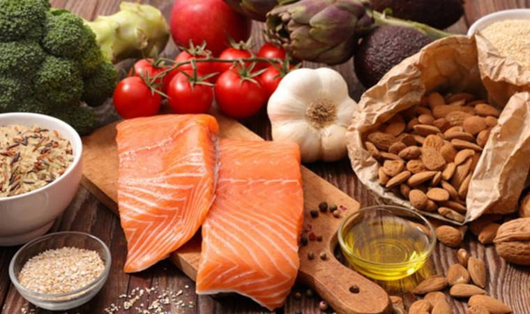 Uzmanı açıkladı: Güçlü bağışıklık sistemi için hangi besinleri tüketmek gerekli? Gripten korunmak için tüketilmesi gerekenler nelerdir?