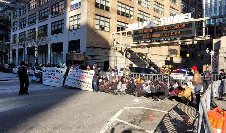 New York'ta 'İsrail' protestosu: Tüneli kapattılar
