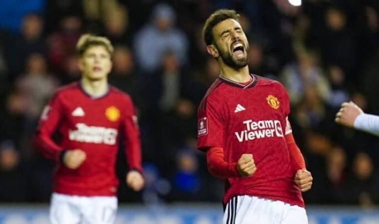 Manchester United, FA Cup'ta 2 golle turladı!