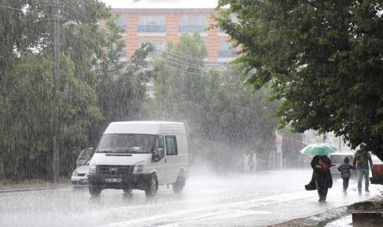 Meteoroloji saat verdi: Ankara için 'kuvvetli yağış' uyarısı