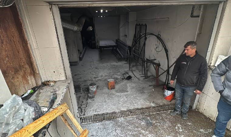 Esenyurt'ta işyerinde tiner tenekesi patladı: Yaralılar var!