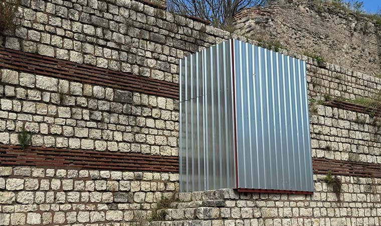 İkbal’in katledildiği Edirnekapı surlarında bariyerli 'önlem' alındı