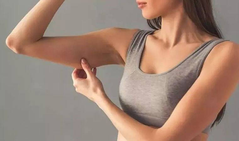 Sımsıkı kollara sahip olmanın sırrı bu hareketlerde saklı: Kollarınızı sıkılaştırmak için evde yapabileceğiniz 6 egzersiz