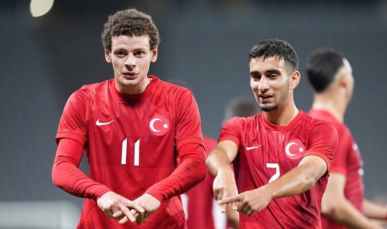 Gökhan Gönül galibiyetle başladı