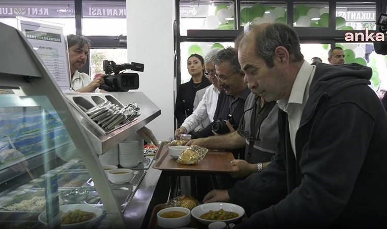 CHP'nin Ankara'daki ilk Kent Lokantası'nı Çankaya Belediyesi açtı: 4 çeşit yemek 75 lira